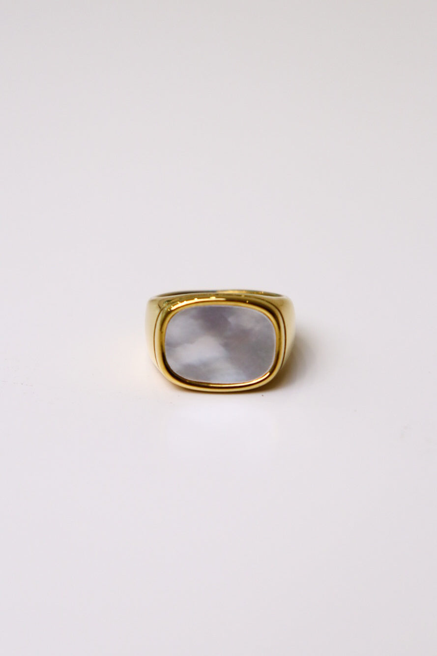 Opaline Ring