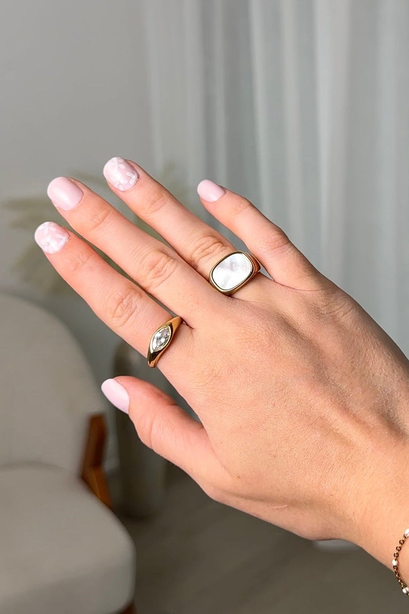 Eyra Ring