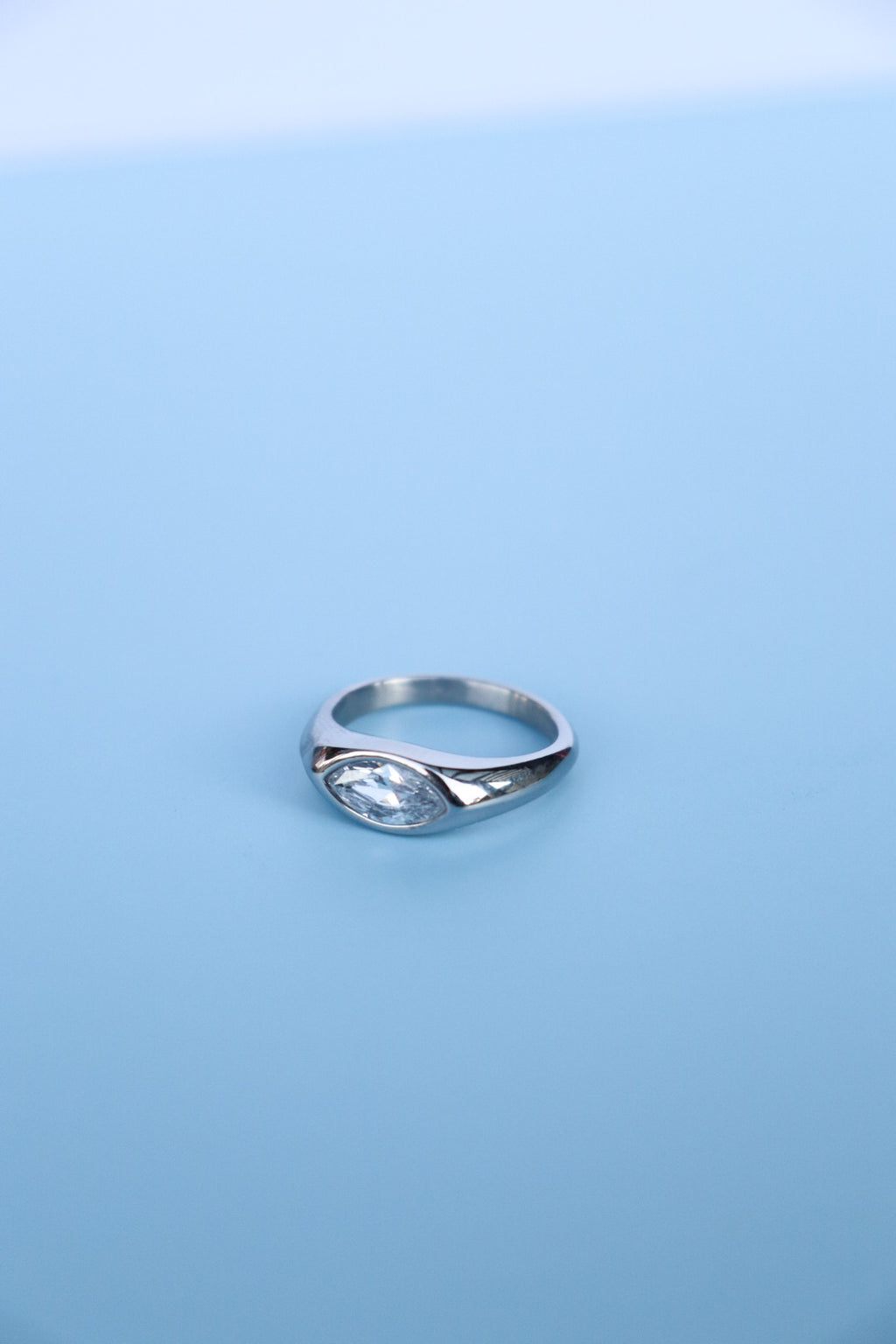 Eyra Ring
