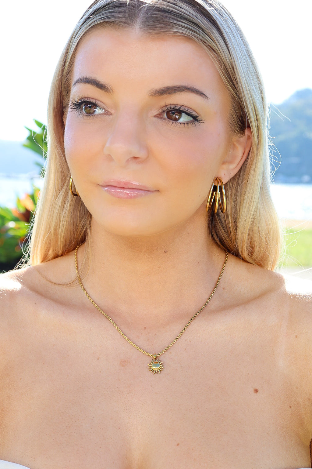 Solara Necklace
