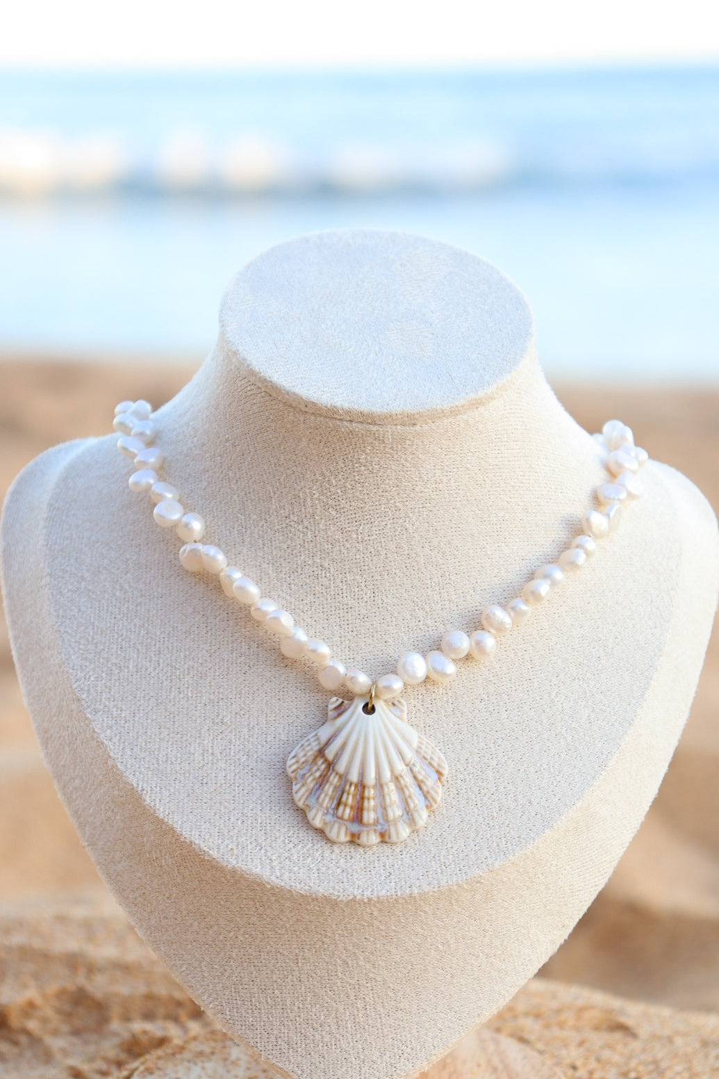Cove Necklace