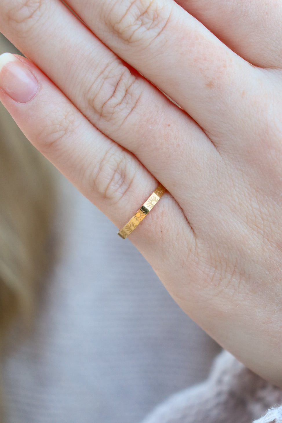 Scarlett Ring